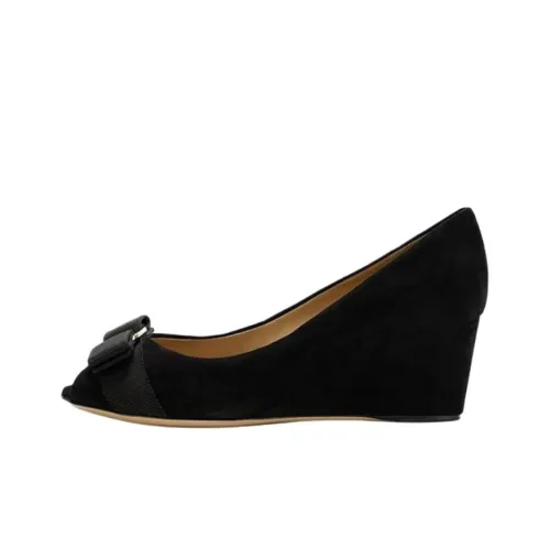 Ferragamo Клин-каблук Высокие каблуки Женские Черные