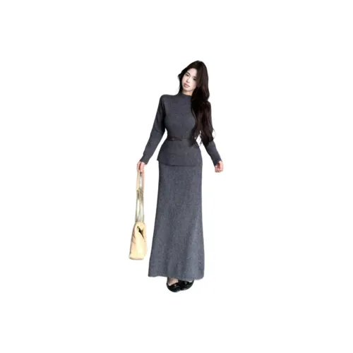 Icicofficial Комплект с юбкой Женские Черный Серый