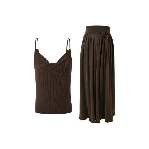 3COLOUR Комплект с юбкой Женские Кофе