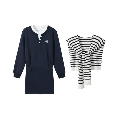 SKYA Женские Комплекты с юбкой