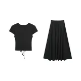 Чёрный топ с короткими рукавами + юбка