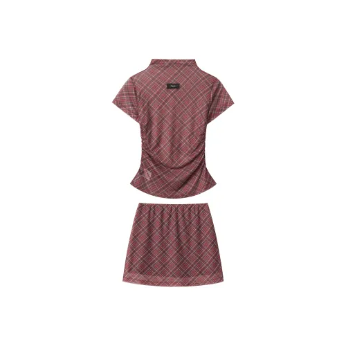 BEAR UNION Женские комплекты с юбкой