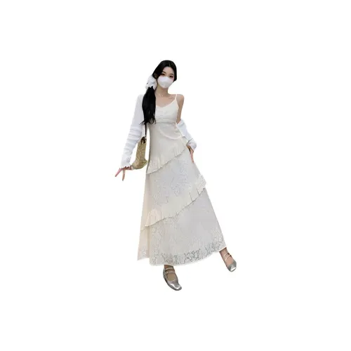 EIDOLON GRAIN Комплект с юбкой Женская Белая