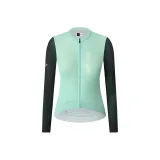 Светло-зеленый