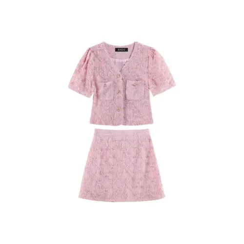 Lookinto Комплект с юбкой Женские Розовый