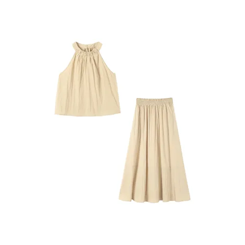 ONE PASS STUDIO Комплект с юбкой Женские Светло-желтый