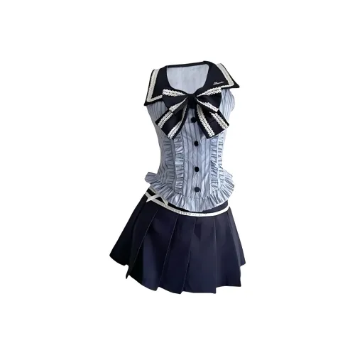 SKYA Женские Комплекты с юбкой