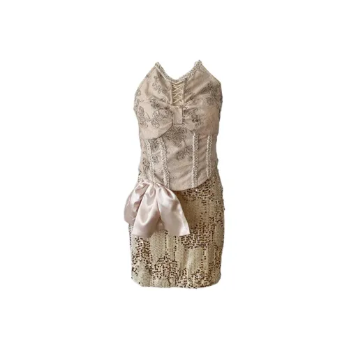 ONE PASS STUDIO Комплект с юбкой Женские Бежевый