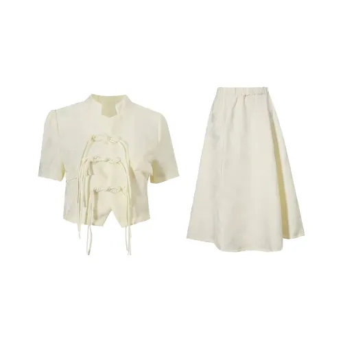 SCCREBEL OFFICIAL Комплект с юбкой Женские Абрикос