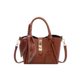 Коричневый