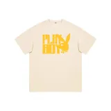 Светлый бежево-абрикосовый.