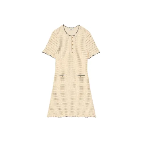 Sandro Комплект с юбкой Женские Ванильный