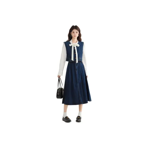 PLANE DRIFT Комплект с юбкой Женские Темно-синий