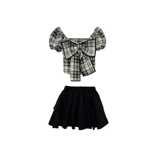 ZUKIZUKI Женские комплекты с юбкой