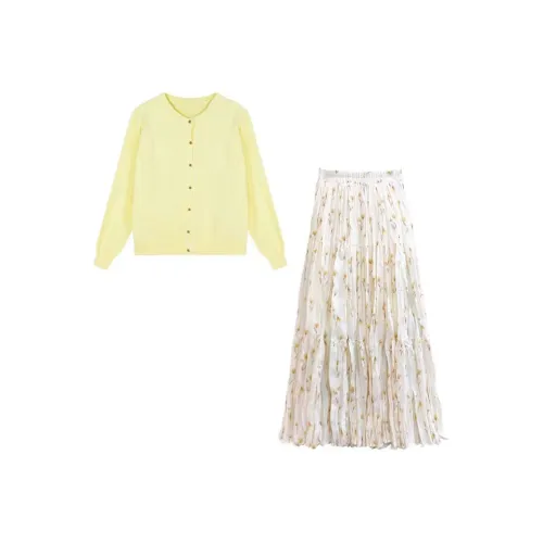 PLAY BUSH Женские комплекты с юбкой