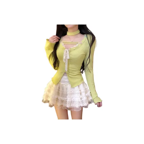 CHARM GLOW Женские комплекты с юбкой