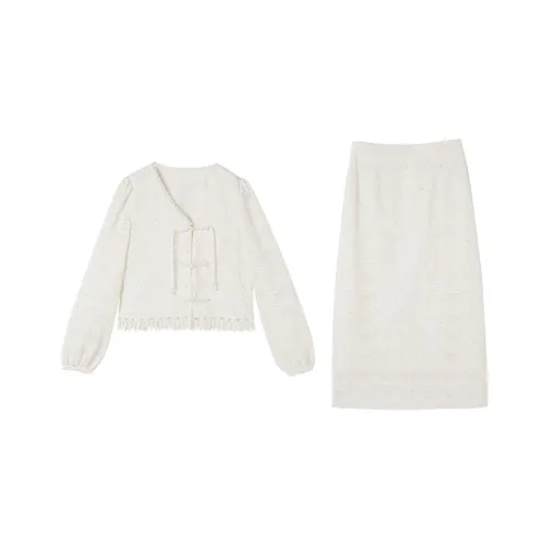 XIANGYING Комплект с юбкой Женские Бежевый