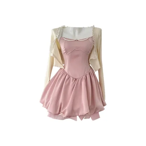 HeartyBite Женские Комплекты с юбкой