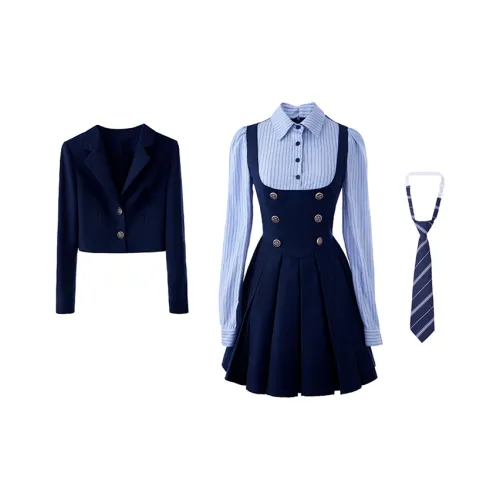 SYEEE WITH U Женские комплекты с юбкой