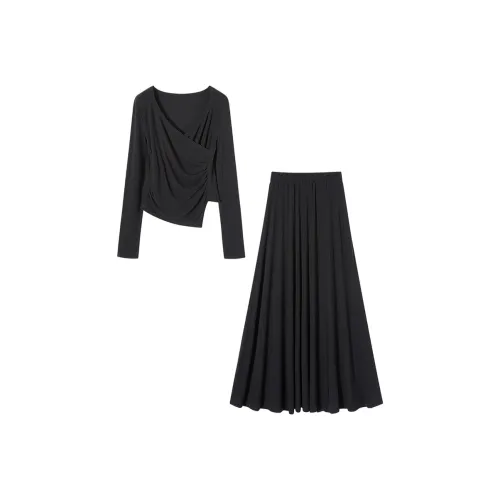 TOUCH Женские комплекты с юбкой