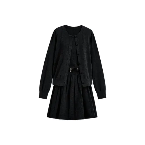 HeartyBite Женские Комплекты с юбкой