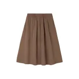 Корица коричневого цвета