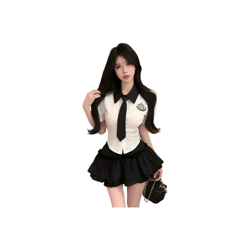 Aghr Женские Комплекты с юбкой