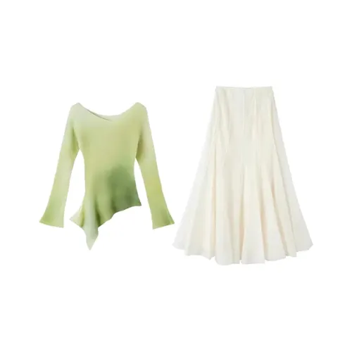 SKYA Женские Комплекты с юбкой