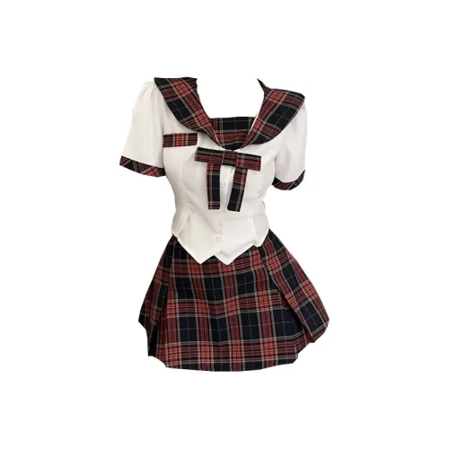 COVT Женские комплекты с юбкой