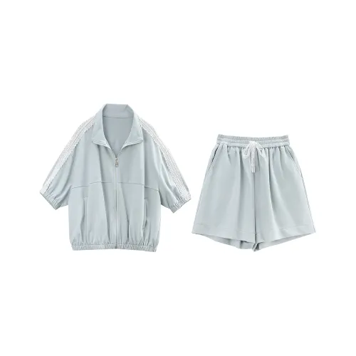 A paradise for awakening Повседневный костюм женский