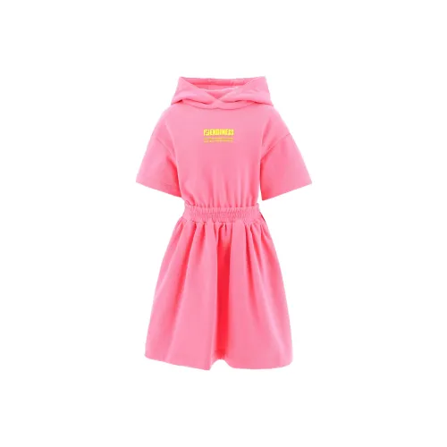 Детский комплект FENDI с юбкой SS22 розового цвета