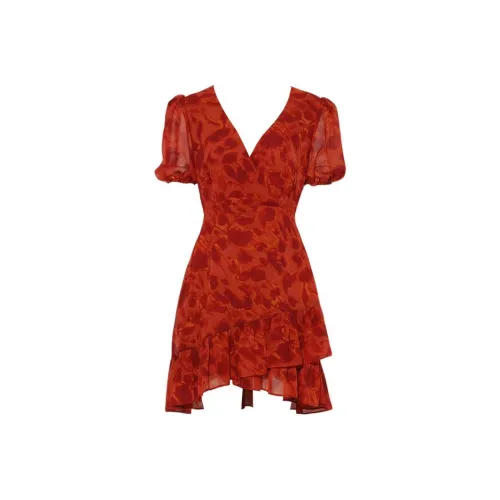 DPLAY Короткий рукав Платье Женское