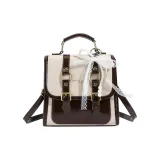 Белый и коричневый