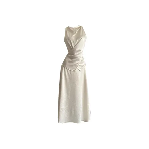 PLANE DRIFT Женские комплекты с юбкой