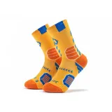 Жёлтно-оранжевый