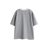 Дымчато-серый