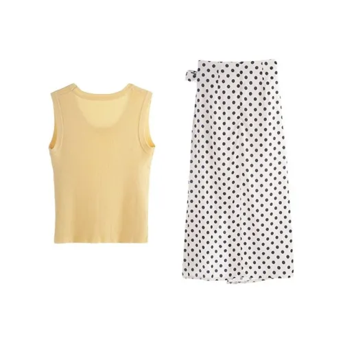 SCCREBEL OFFICIAL Комплект с юбкой Женские