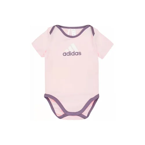 Adidas Комбинезон Детская одежда Essentials Big Логотип Слюнява And Шапка-бини Подарочный набор Розовый Infant And Toddler