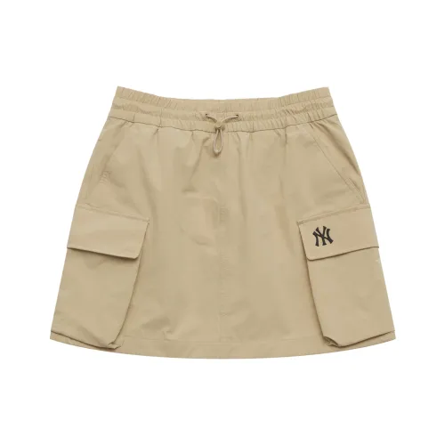 Mlb Base Logo New York Yankees Basic Collection SS25 Карго-шорты Женские Бежевые