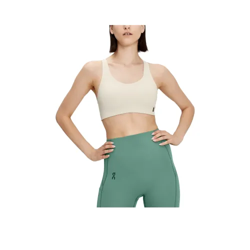 On ACTIVE SPORTS Женское нижнее белье цвет жемчужно-белый