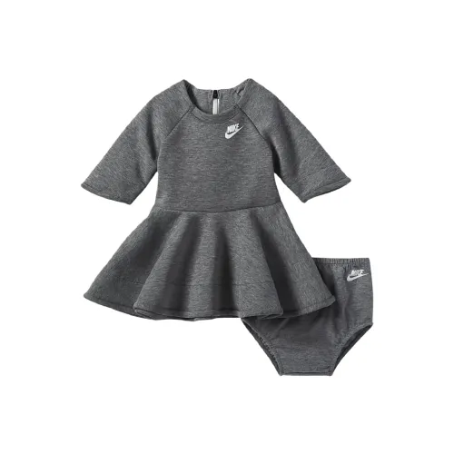 Nike KIDS Комплекты Угольно-черный Infant и Toddler