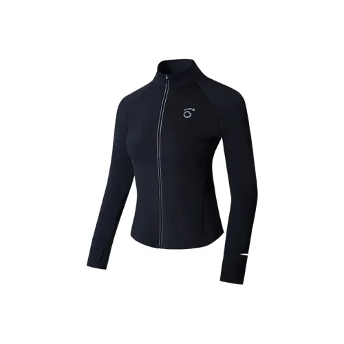 Macondo Спортивная одежда Женская Черная