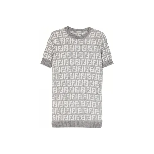 FENDI Серый Kids Платья