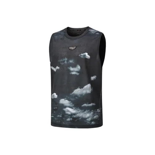 Saucony Sport Жилеты Женские Черный