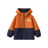 Модный и крутой оранжево-красный