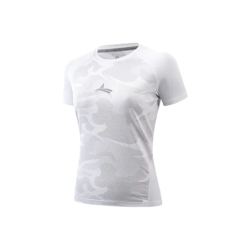 Volanti Крест COUNTRY Спортивные жилеты Женские Белые Камуфляж