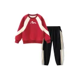 Внимание к деталям Бордовый топ + Черные штаны