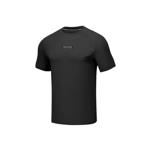 Skechers GODRI Угольный Черный/0018 Мужская T-Рубашка