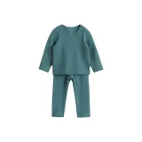 Темно-зеленый