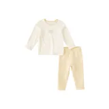 Светло-желтый